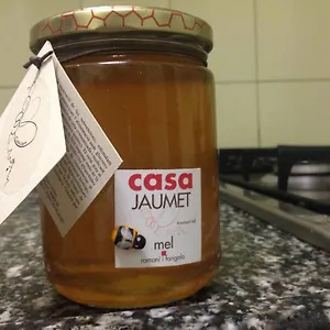 https://casa-jaumet-un-lloc-de-pau-on-escoltar-el-silenci.catalonia-hotels.com
